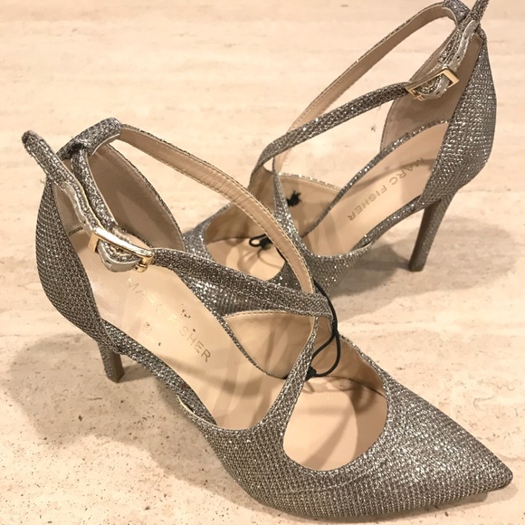 MARC FISHER Silver Glitter Closed toe Sandal NEW - Picture 7 of 14